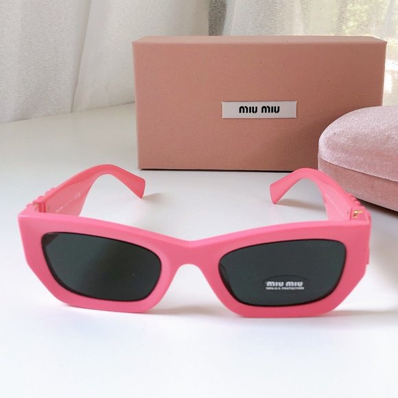 MIU MIU Hot Pink Logo Sunglasses - Picture 9 of 16